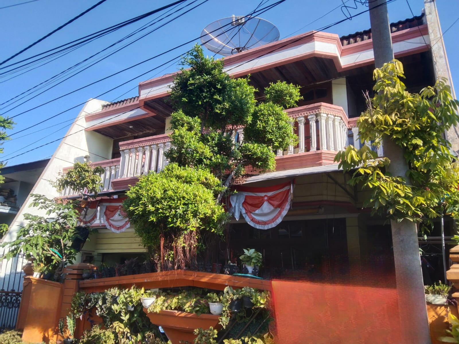 Dijual Rumah dan Kos-kosan Peluang Investasi di Ketintang Surabaya Selatan - Image 1