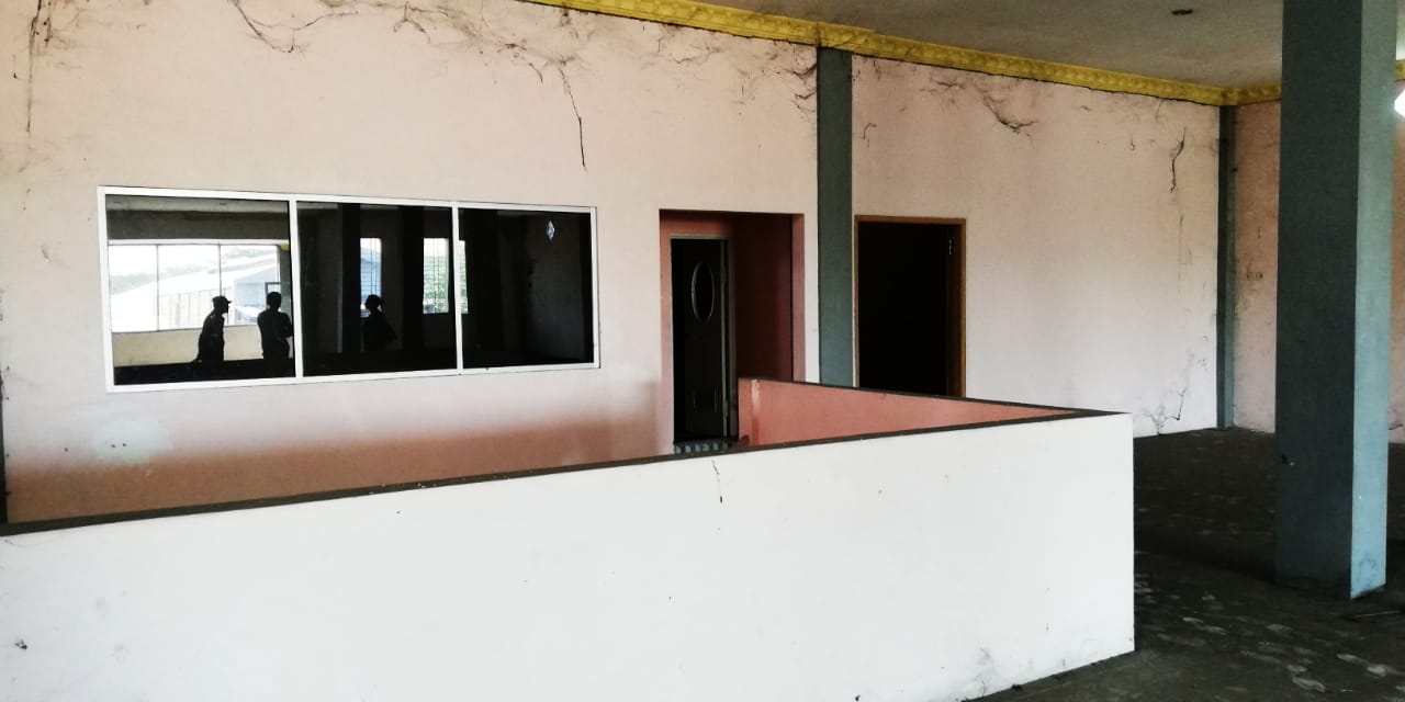 Di Jual Rumah Dua Lantai Akses Nol Jalan Raya di Menganti Gresik - Thumbnail 3