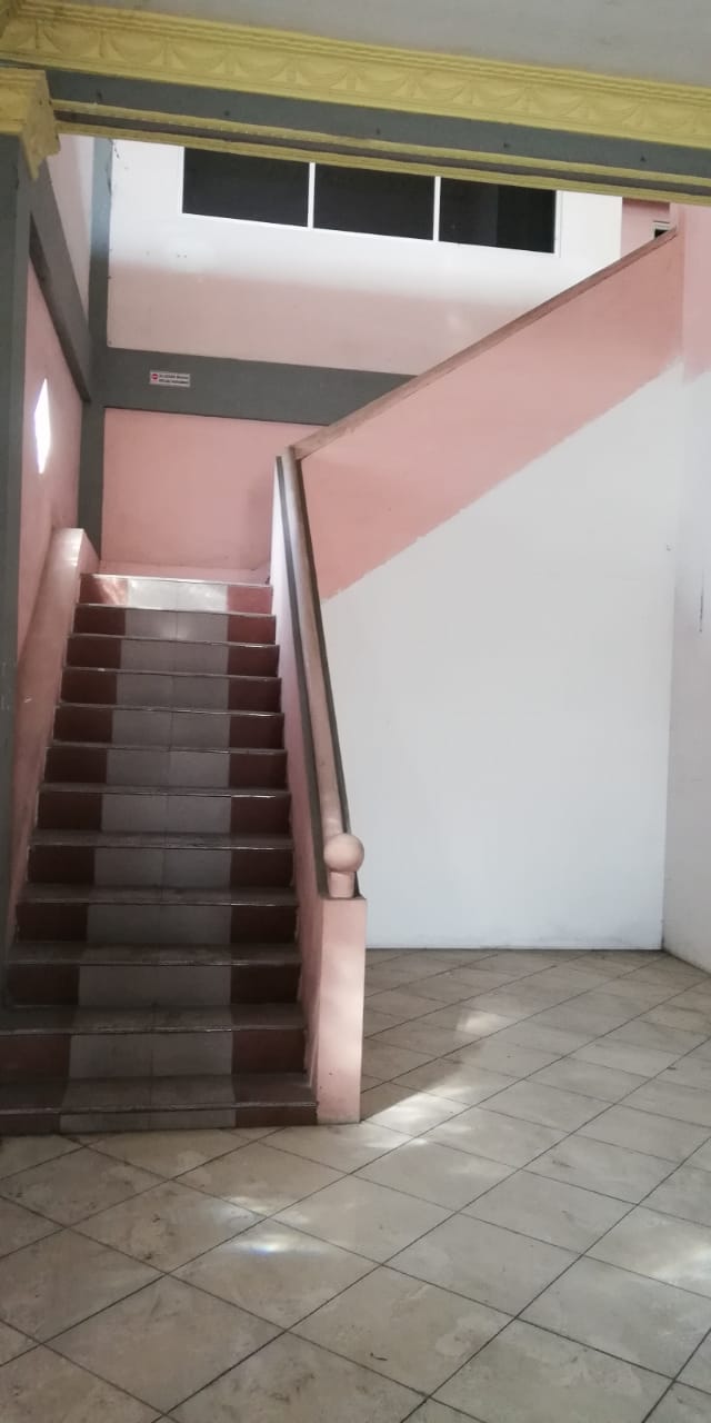 Di Jual Rumah Dua Lantai Akses Nol Jalan Raya di Menganti Gresik - Thumbnail 4