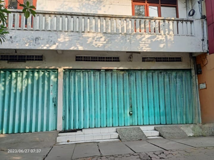 Disewakan Ruko di Raya Manyar Surabaya Timur Lokasi Selalu Ramai - Image 1