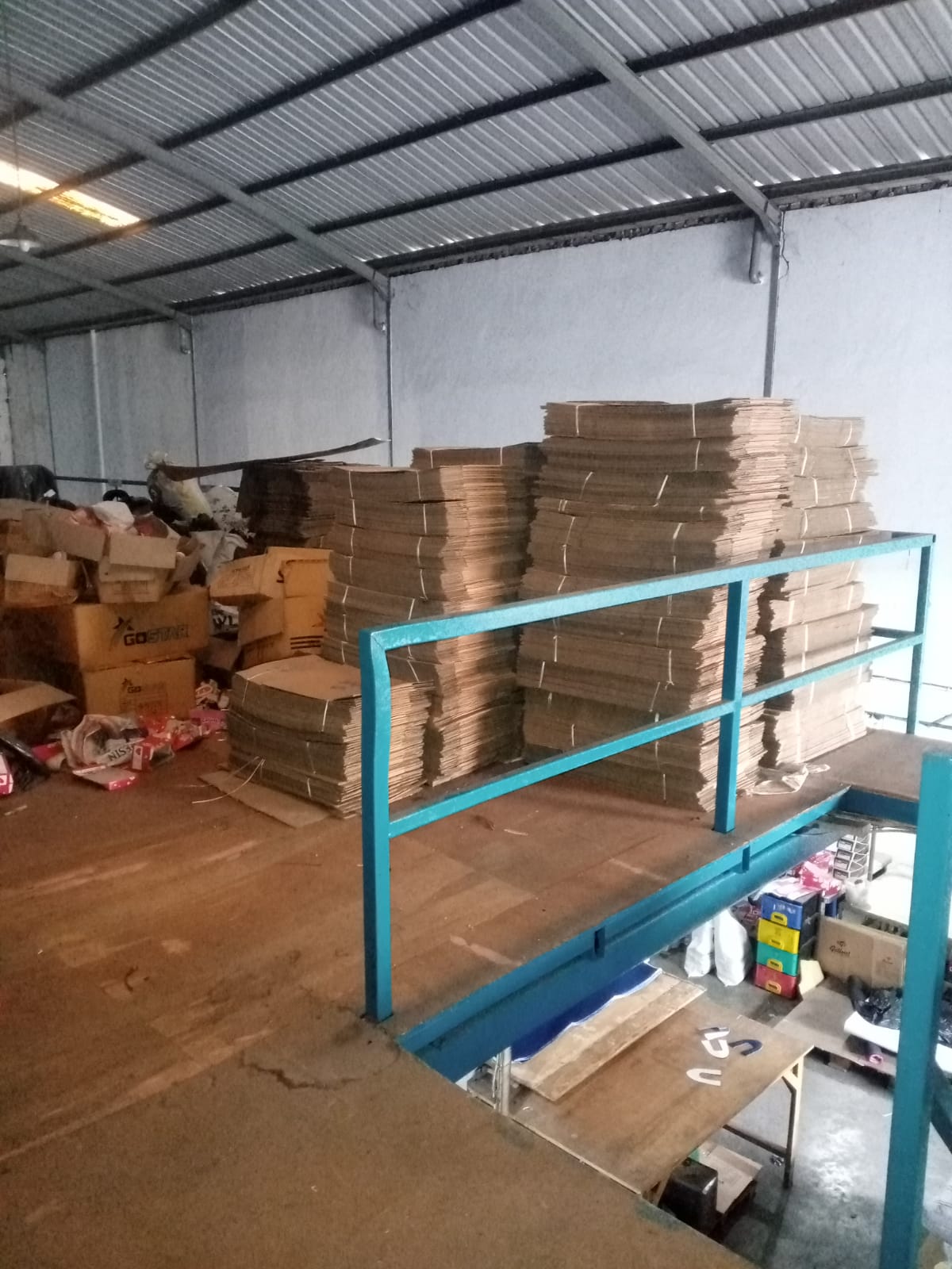 Dijual Pabrik Sepatu Siap Operasi Full Mesin di South Tanrise Sidoarjo - Thumbnail 2