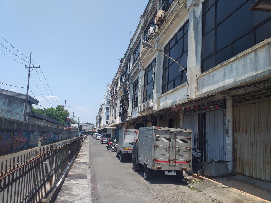Dijual Lelang Ruko Strategis Dekat Bandara Juanda Lokasi Rungkut Surabaya - Thumbnail 2