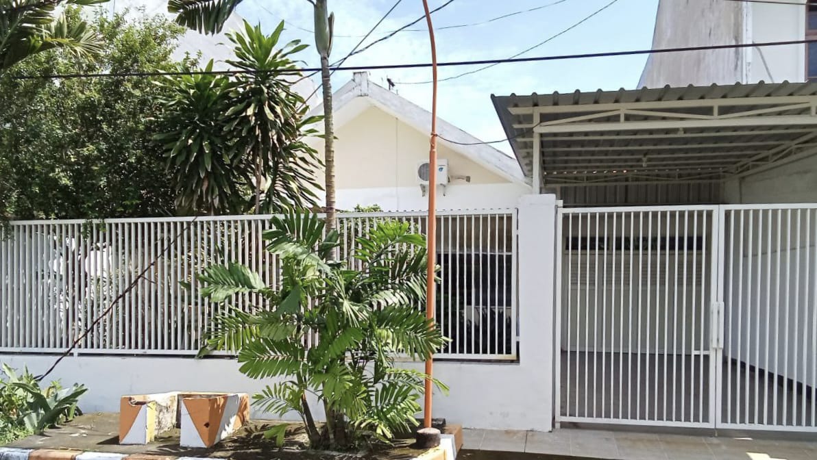 Dijual Rumah Row Jalan Lebar di Kupang Baru Surabaya Barat - Image 1