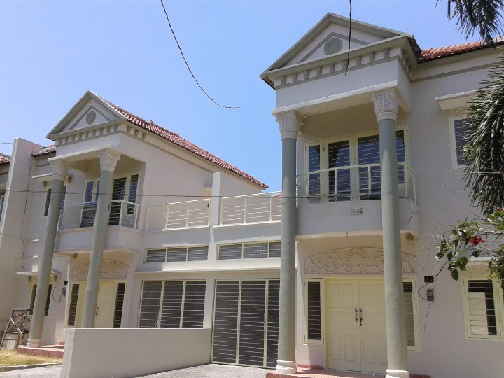 Dijual/disewakan Rumah Nyaman dan Mewah di Graha Anggrek Mas di Sidoarjo - Image 1