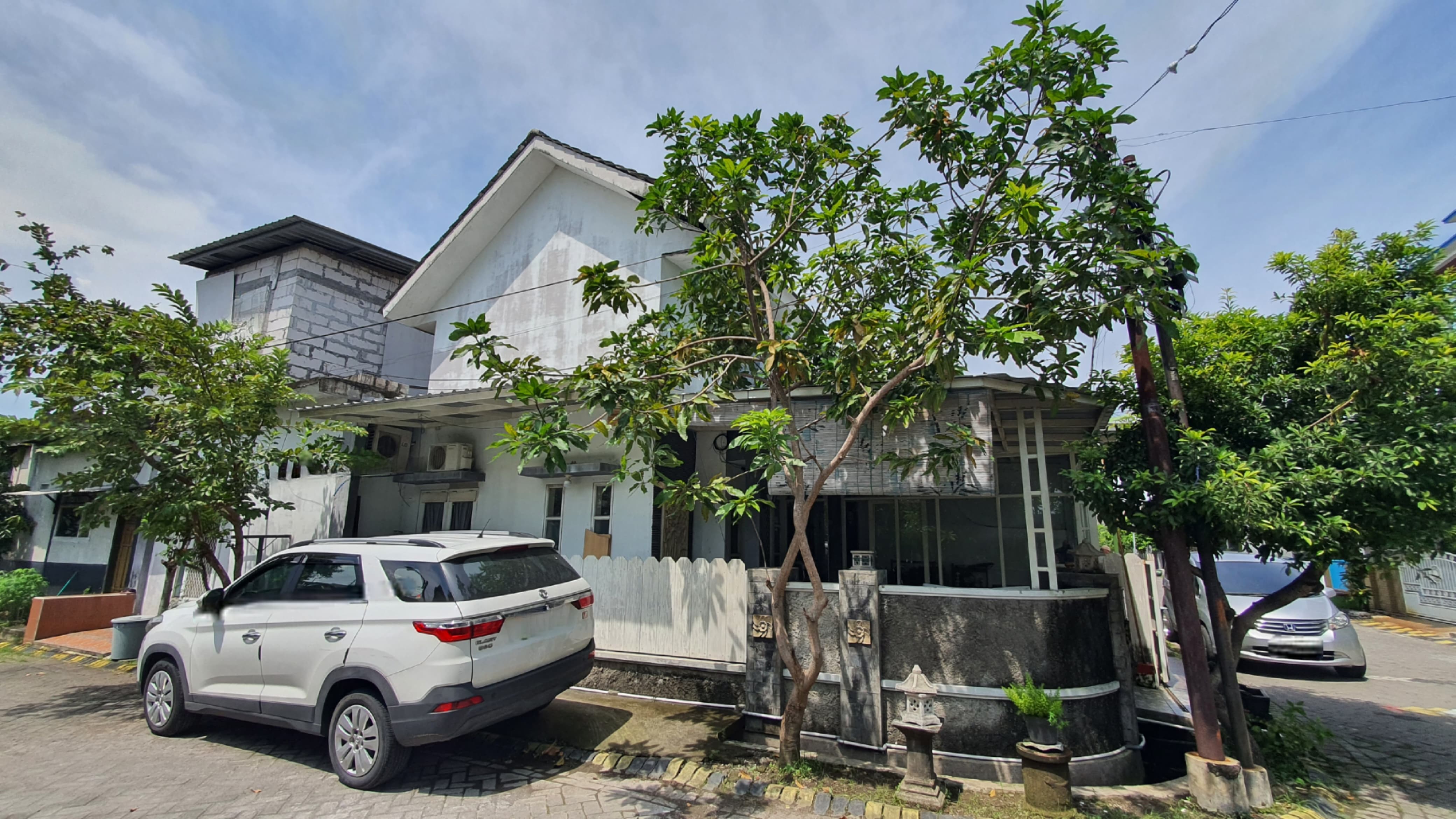 Dijual Rumah Pojok di Graha Juanda Sidoarjo Lokasi Nyaman dan Aman - Image 1