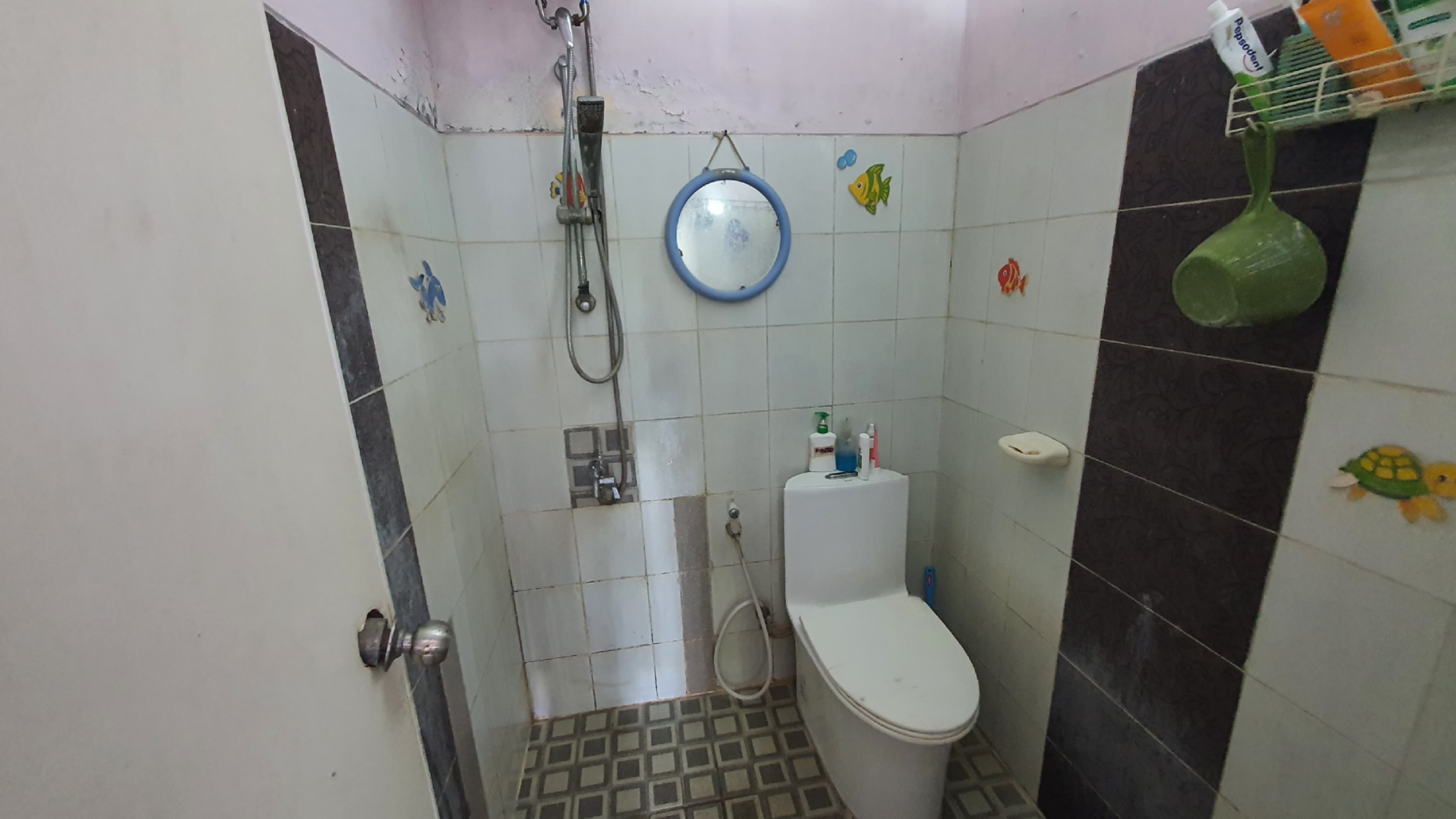 Dijual Rumah Pojok di Graha Juanda Sidoarjo Lokasi Nyaman dan Aman - Thumbnail 3