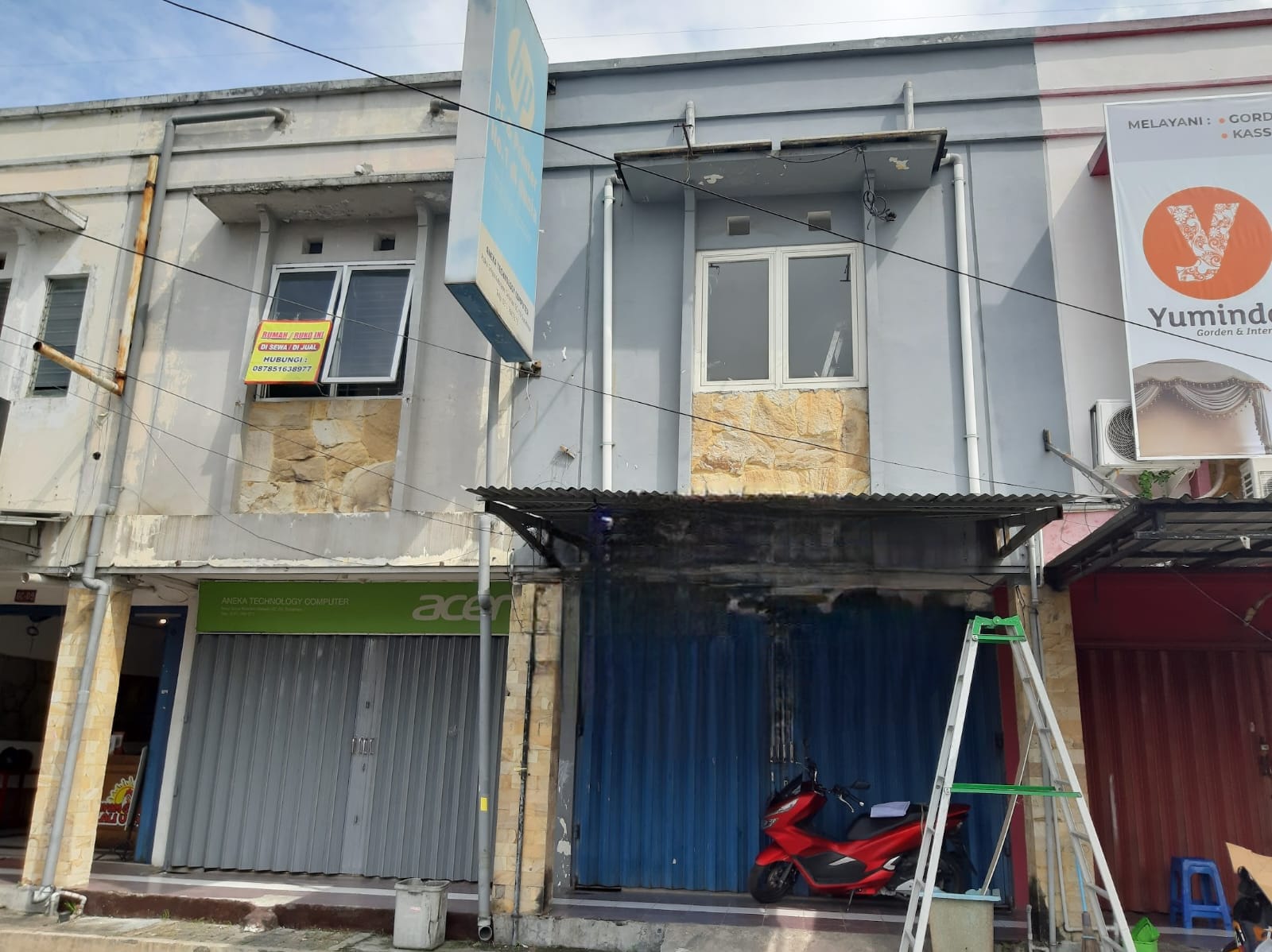 Dijual/Disewakan Ruko 2 Lantai di Griya Kebraon - Image 1