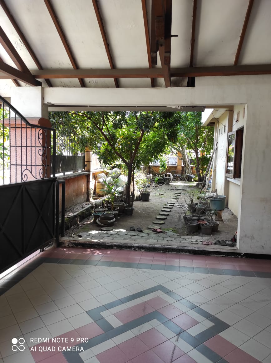Dijual Rumah Nyaman 2 Lantai di Taman Pondok Indah Surabaya Barat - Thumbnail 4