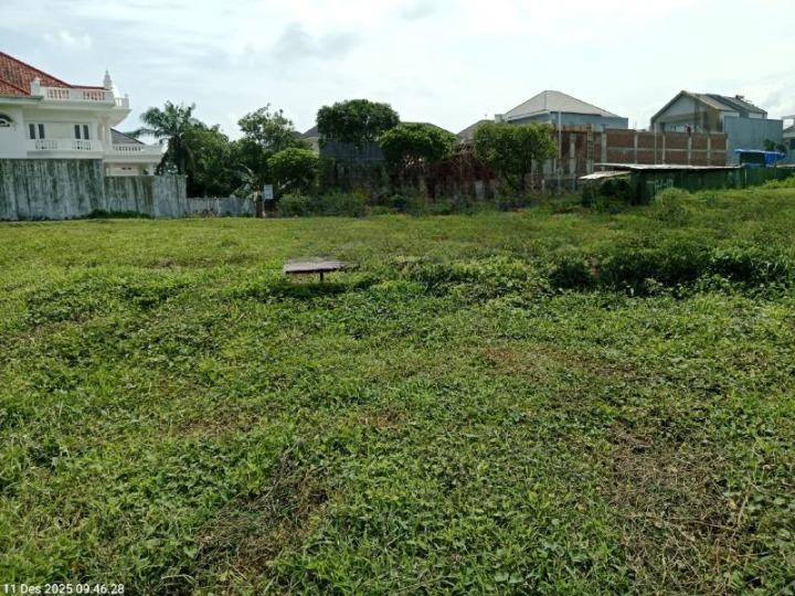 Dijual Tanah Lokasi Bagus di Galeria Golf Citraland Utama Surabaya Barat - Image 1