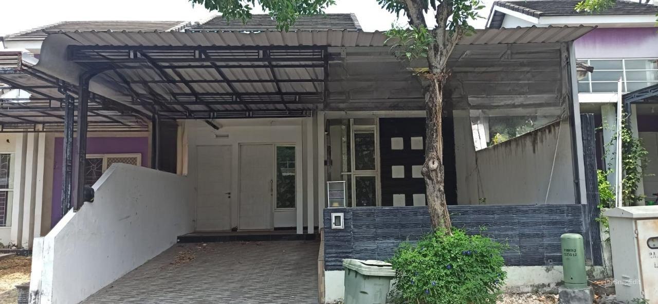 Dijual Lelang Rumah Bagus di Ladiva Green Hill Menganti Gresik - Image 1