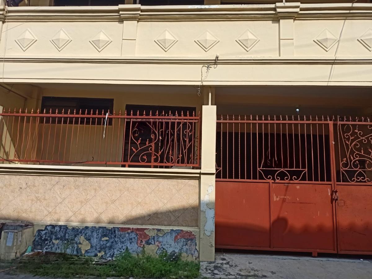 Dijual Rumah Murah siap huni di jalan Taurus Surabaya Timur - Image 1