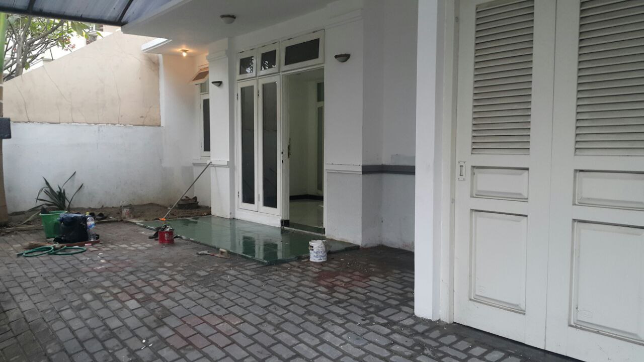 Dijual/disewakan Rumah Nyaman di Villa Taman Gapura Citraland Surabaya Barat - Thumbnail 2