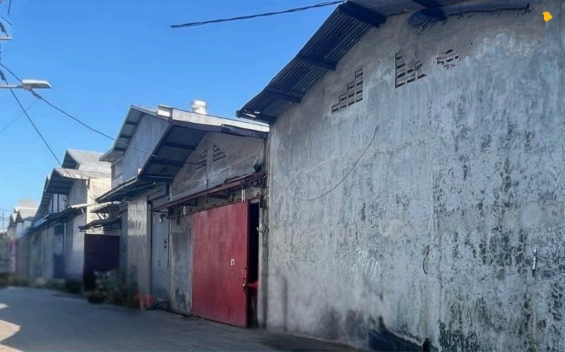 Dijual Lelang Gudang Strategis di Kedinding Tengah Jaya Surabaya Utara - Image 1
