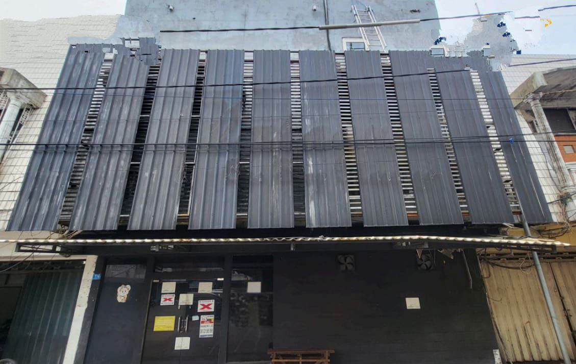 Dijual Lelang Ruko 2 Lantai Lokasi Strategis di Pakuwon Mall Darmo Park Surabaya Selatan - Image 1