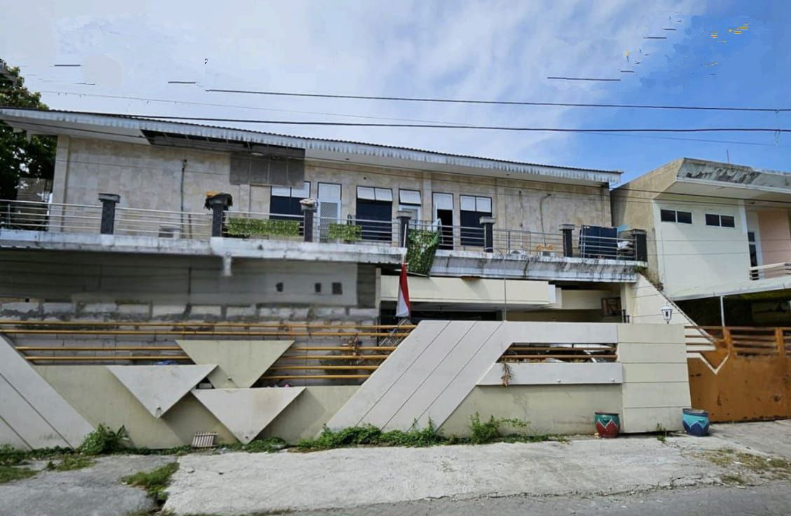 Dijual Lelang Rumah Kost di Villa Kalijudan Surabaya - Image 1