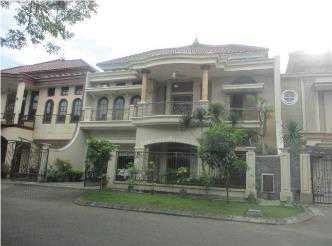 Rumah Dilelang Lokasi Strategis Central Park Semolowaru Surabaya Timur - Image 1