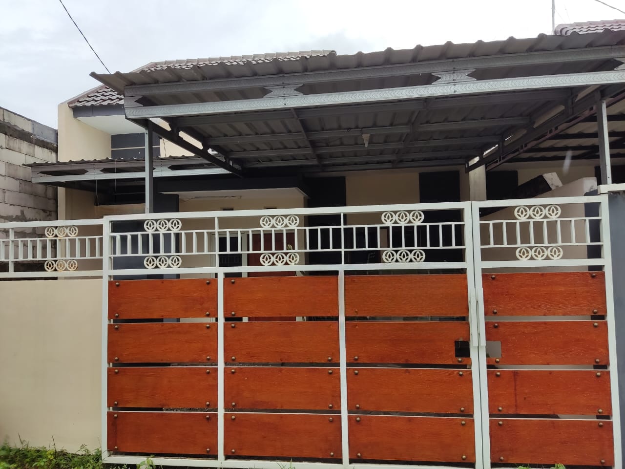 Dijual Rumah Siap Huni di Perum Griya Taman Asri Sidoarjo - Image 1