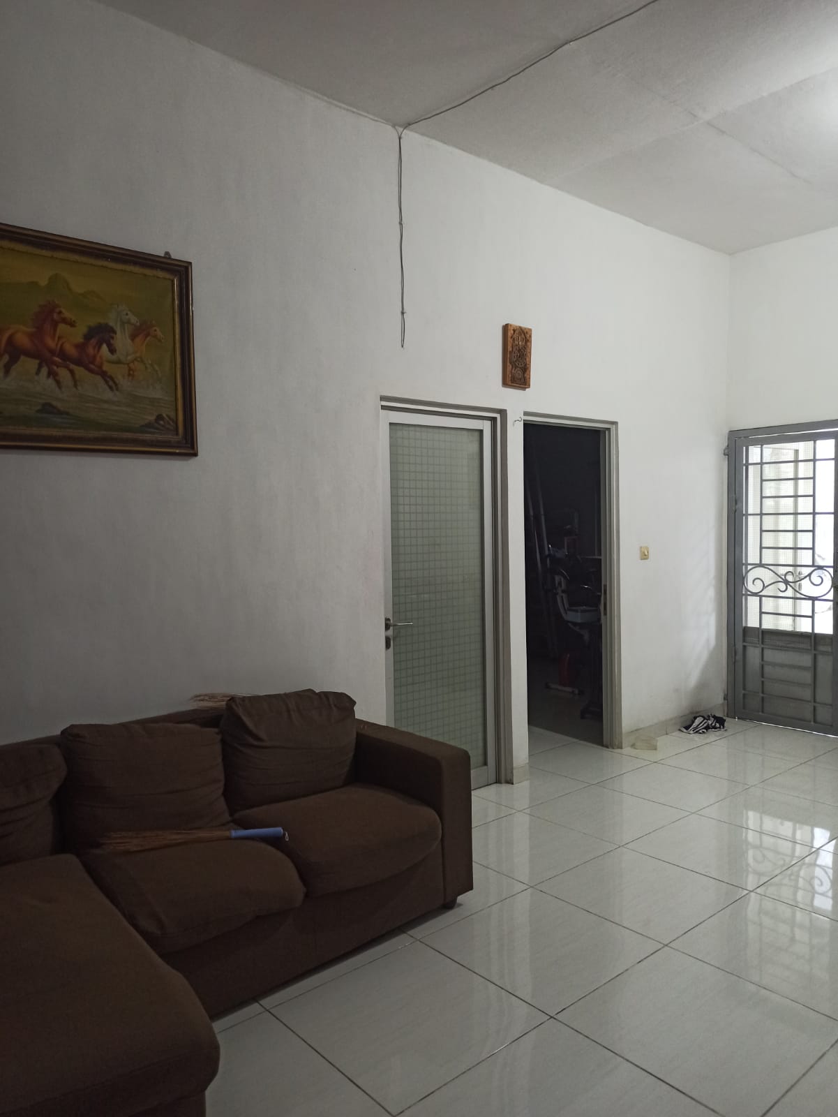 Dijual Rumah Nyaman dan Murah di Pondok Maritim Indah Surabaya Selatan - Thumbnail 3