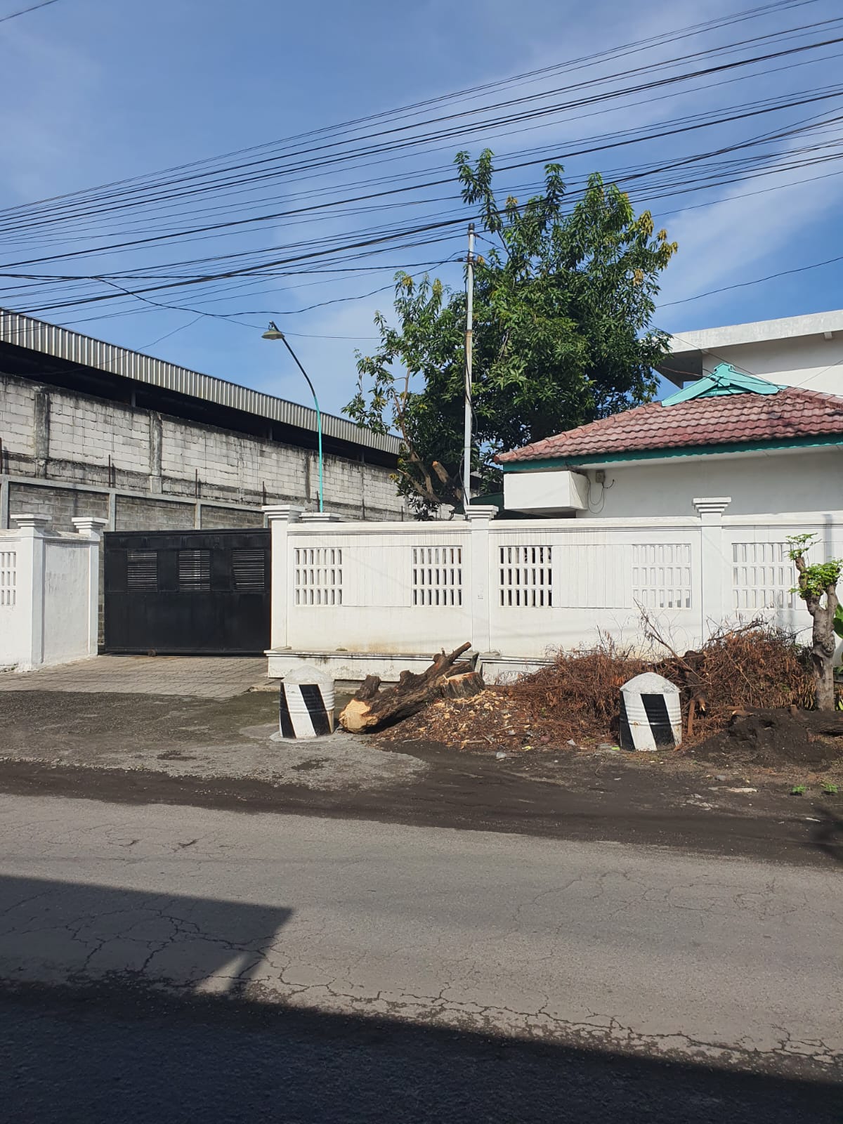 Dijual Gudang Luas Siap Pakai di Lokasi Buduran Sidoarjo - Thumbnail 3