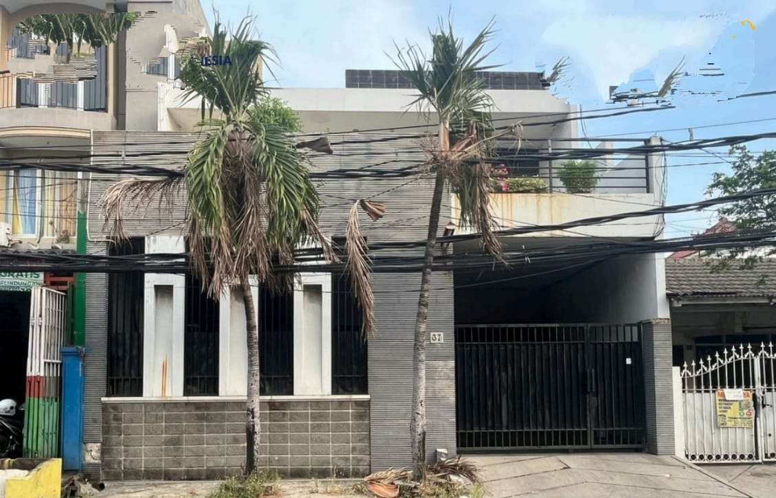 Dijual Lelang Rumah Strategis di Simpang Darmo Permai Selatan Surabaya Barat - Image 1