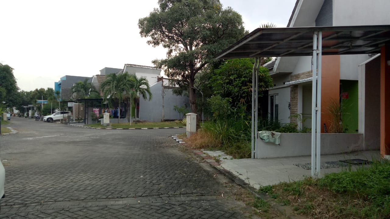 Dijual Lelang Rumah Asri di The green Tamansari Elais Palm Surabaya Barat - Thumbnail 4