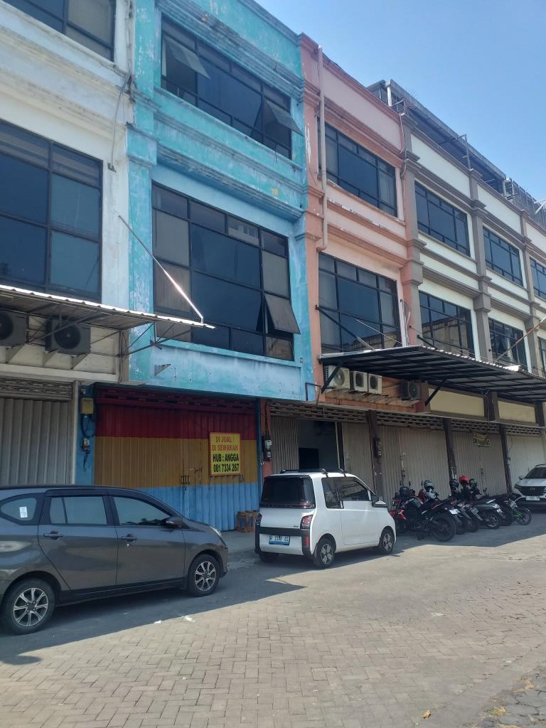 Dijual Lelang Ruko Strategis 2 Lantai di Rungkut Megah Raya Surabaya Timur - Image 1