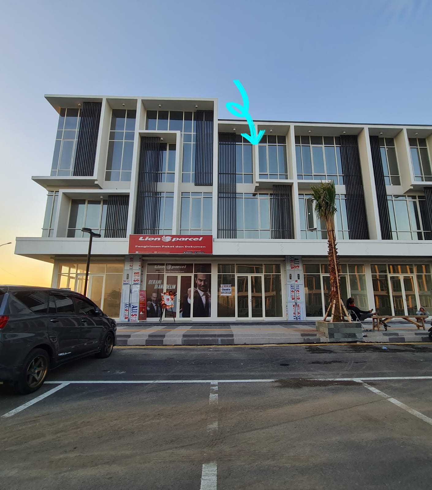 Disewakan Ruko Northwest Boulevard Citraland Surabaya Barat - Image 1