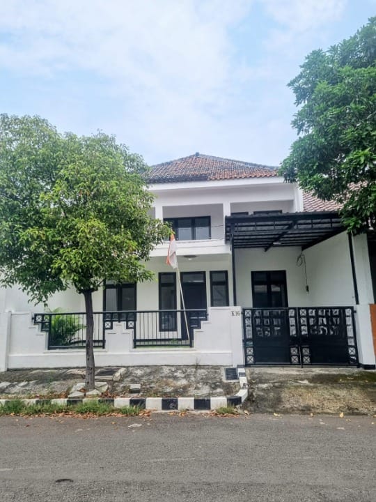 Dijual Rumah Strategis Lokasi Pandugo Surabaya Timur - Image 1