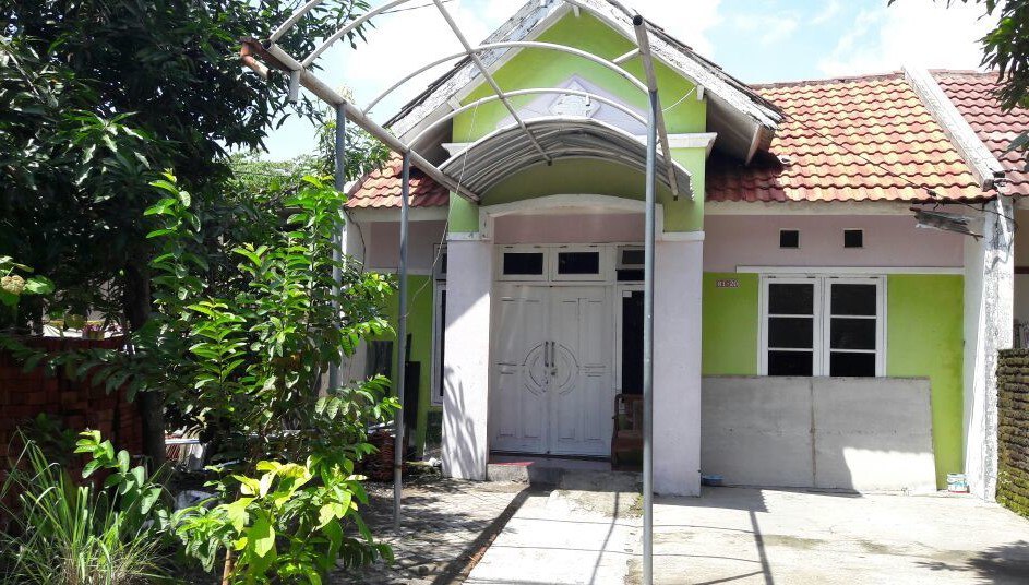 Lelang Rumah Minimalis Lokasi Strategis di Permata Sukodono Raya - Image 1