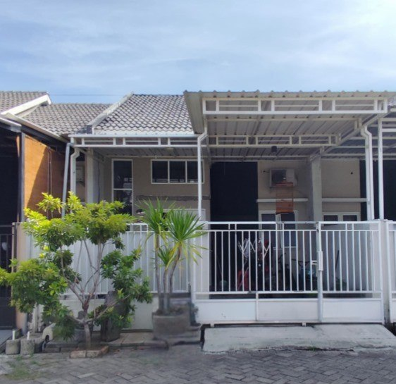 Dijual Rumah Minimalis Siap Lelang Dekat Bandara di Perum Alana Regency Sidoarjo - Image 1