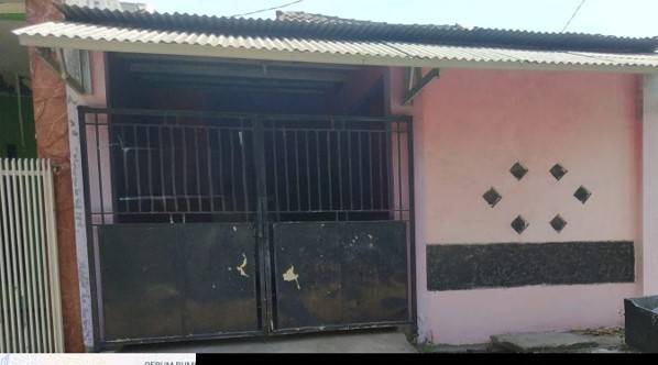 Dijual Rumah Murah Lelang Dekat Stasiun Tanggulangin di Green Puspa Asri Sidoarjo - Image 1