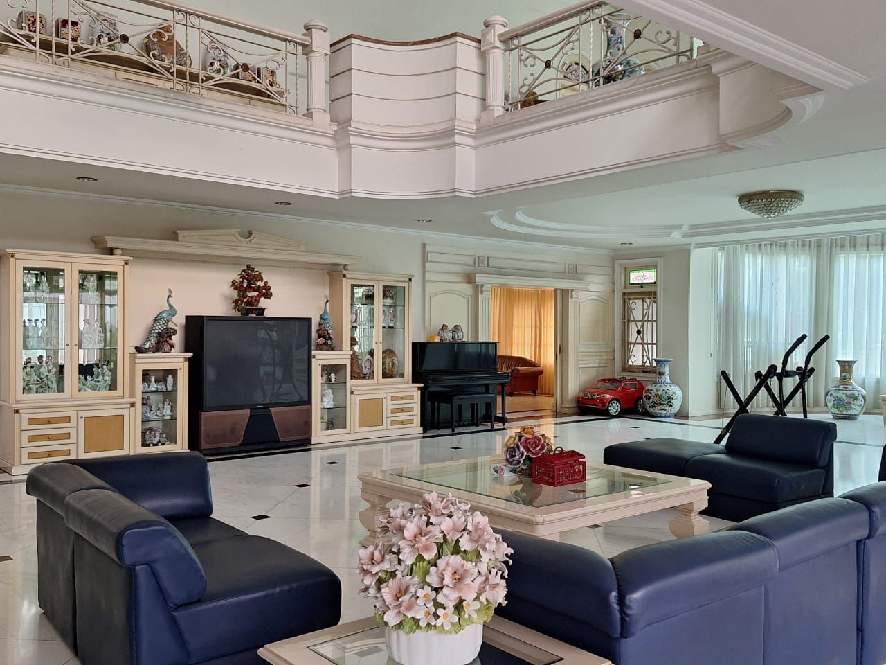 Jual Rumah Sultan Mewah Murah Bintang Diponggo Lokasi StrategisSurabaya Barat - Thumbnail 4