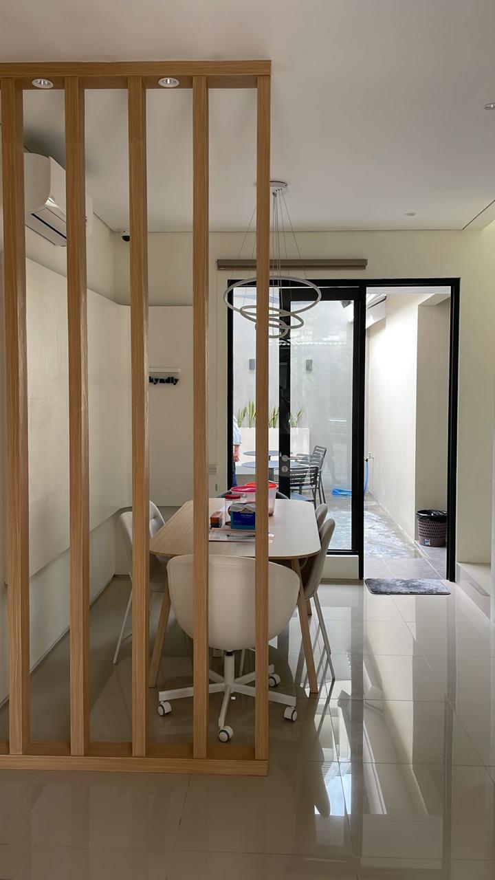 Dijual Rumah 2 Lantai SHM Lokasi Strategis di Citraland Surabaya Barat - Thumbnail 2