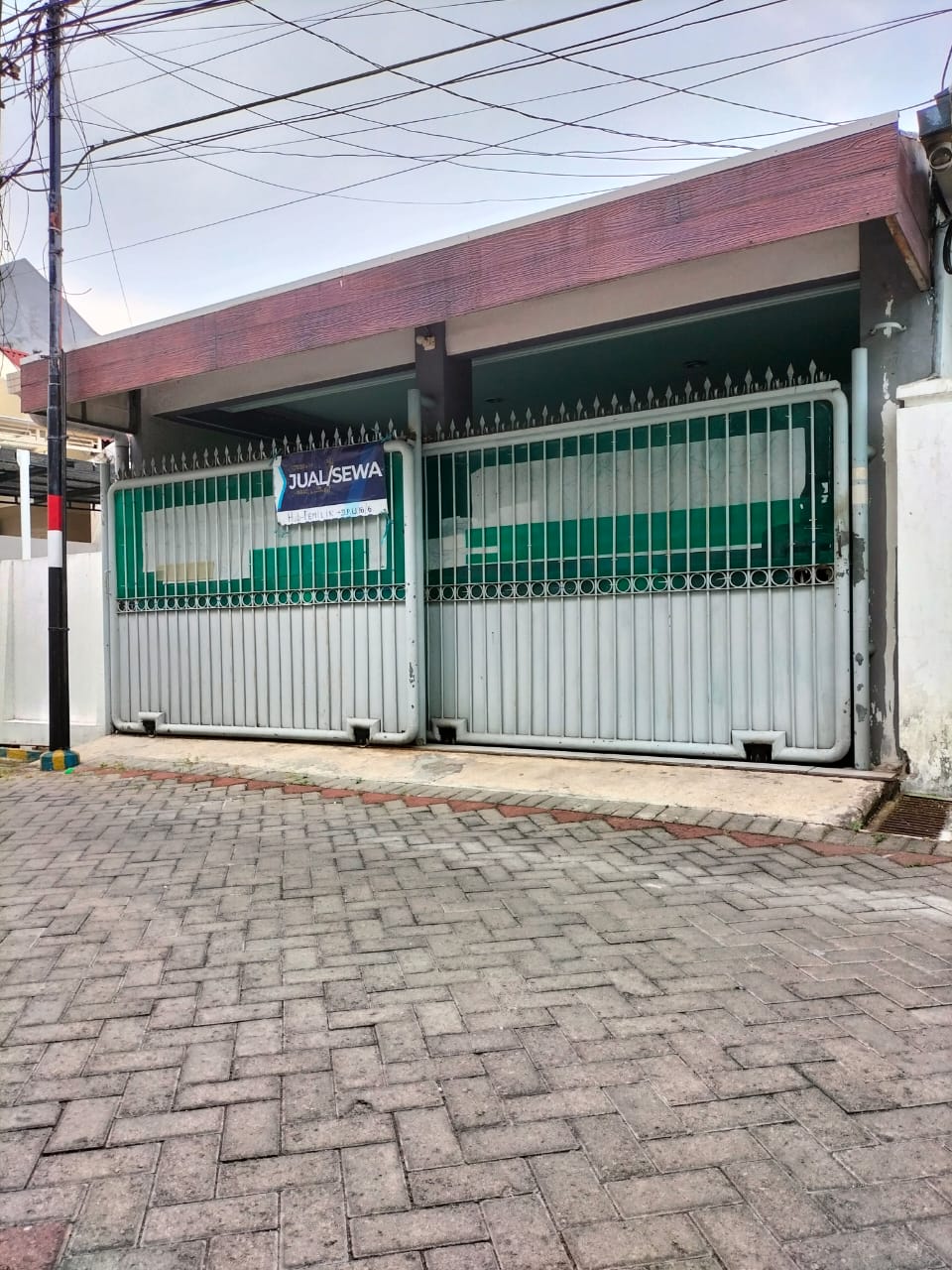 Dijual Rumah Bagus di Lokasi Elit Darmo Permai Utara Surabaya Barat - Image 1