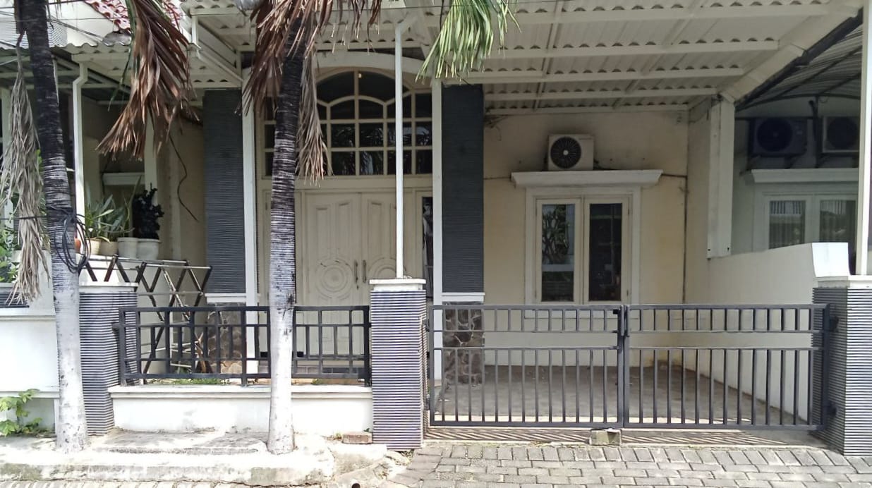 Disewakan Rumah di Kawasan Elite Graha Kebonsari Elveka Surabaya Selatan - Image 1