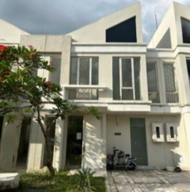 Dijual Rumah Bagus dan Elegan di Grand Pakuwon Adelaide Surabaya Barat - Image 1
