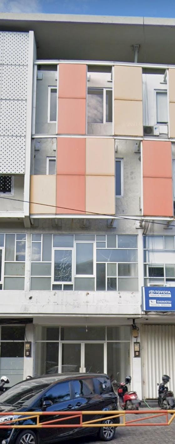 Disewakan Ruko 4 Lantai dan Area Ramai di Raya Merr Icon 21 Surabaya Timur - Image 1