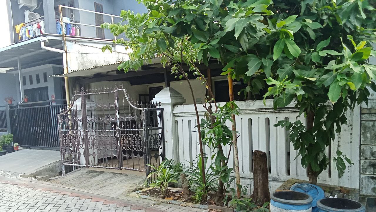 Dijual Rumah Siap Huni di Perum Wisma Kedung Asem Indah Surabaya Timur - Image 1