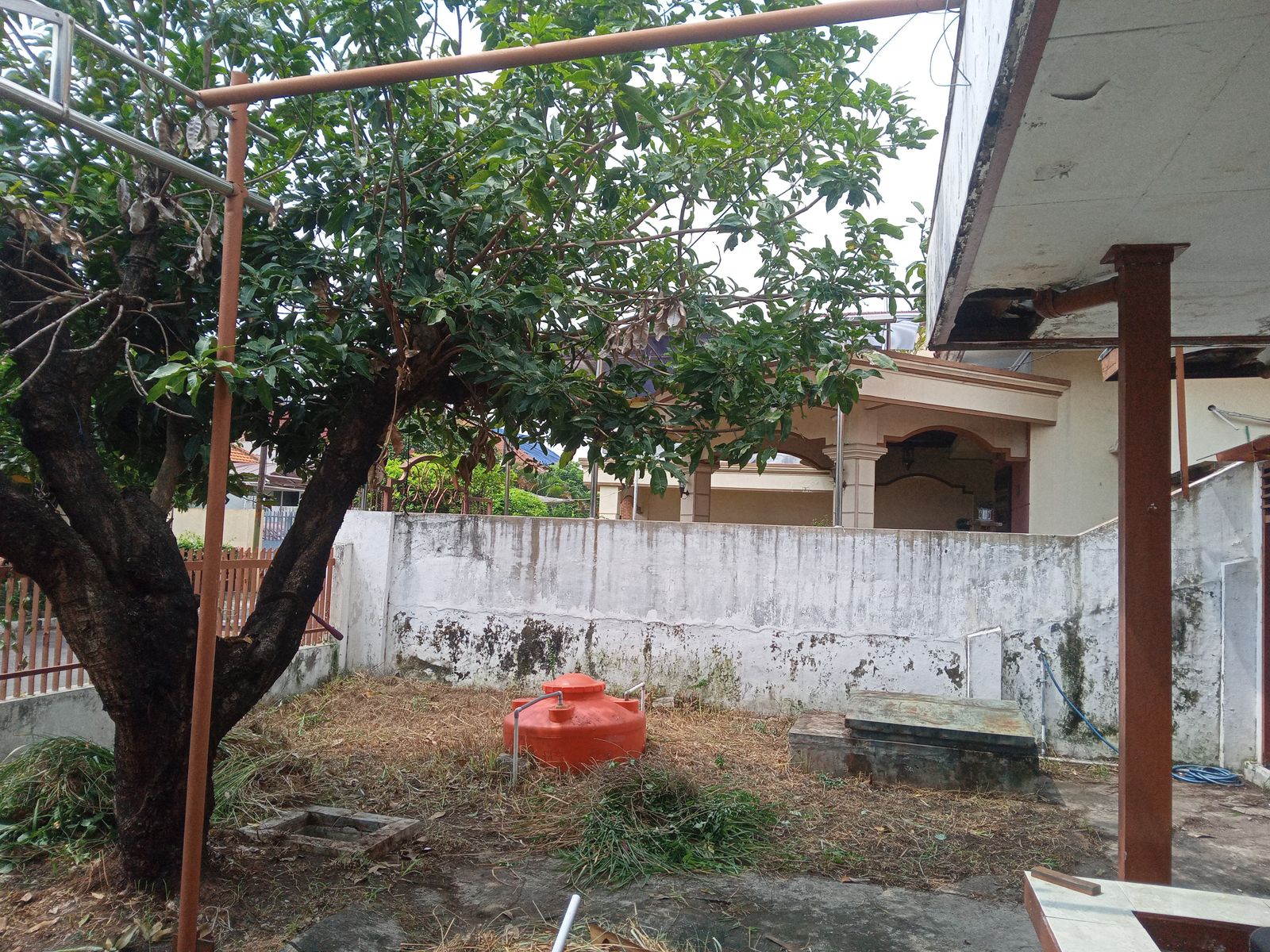 Dijual Rumah Nyaman Lokasi Strategis di Manyar Airdas Surabaya Timur - Thumbnail 3