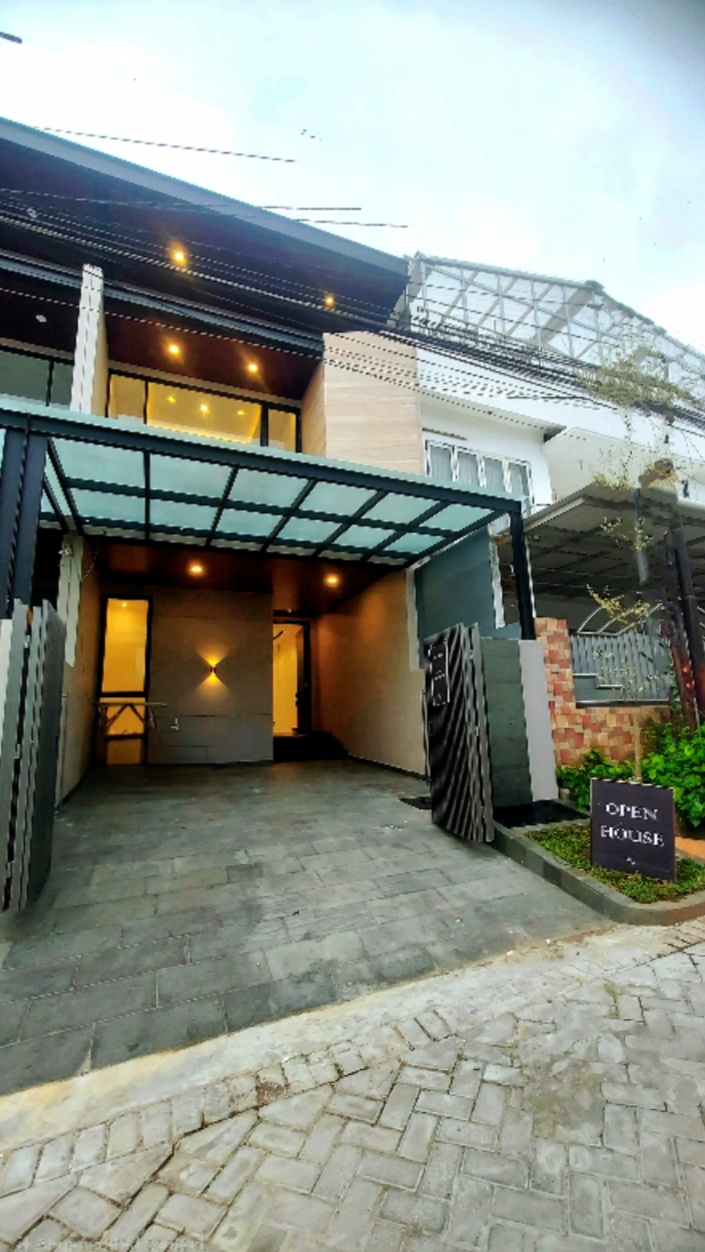 Dijual Rumah Baru Konsep Modern di hunian Kupang Baru Surabaya Barat - Image 1