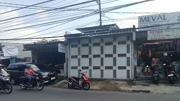Dijual Rumah 2 Lantai Legalitas SHM di Raya Lidah Wetan Surabaya Barat - Image 1