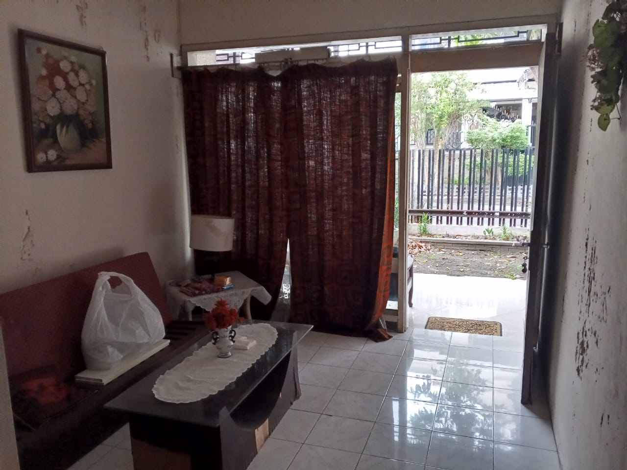 Dijual/Disewakan Rumah Nyaman Siap Huni Akses Mudah di Darmo Permai Timur Surabaya Barat - Thumbnail 3