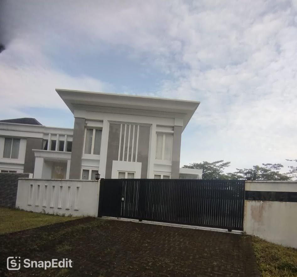 Dijual Villa Mewah di Taman Dayu Pandaan Pasuruan - Image 1
