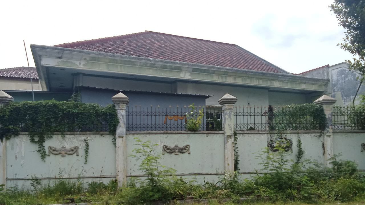Jual Rumah Hook Akses Mudah di Satelit Utara Surabaya Barat - Image 1