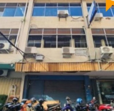 Dijual Ruko 3 Lantai Dekat Tunjungan Plaza di Surabaya Pusat - Image 1