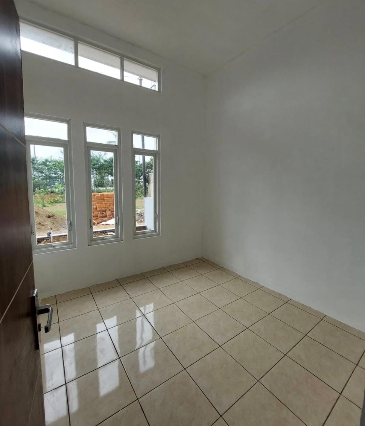 Dijual Rumah Strategis di Perumahan Puri Kencana Wagir Malang - Thumbnail 2