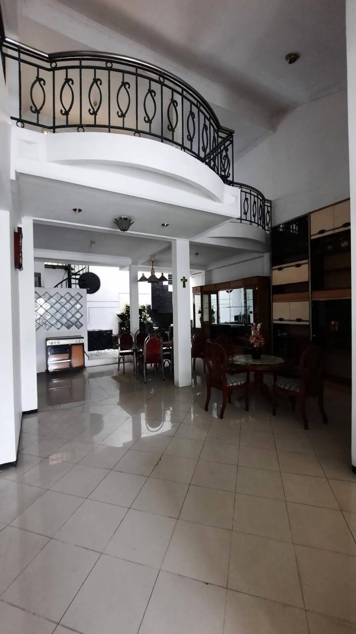 Rumah Dijual Siap Huni Strategis Darmo Baru Barat Surabaya Barat - Thumbnail 3