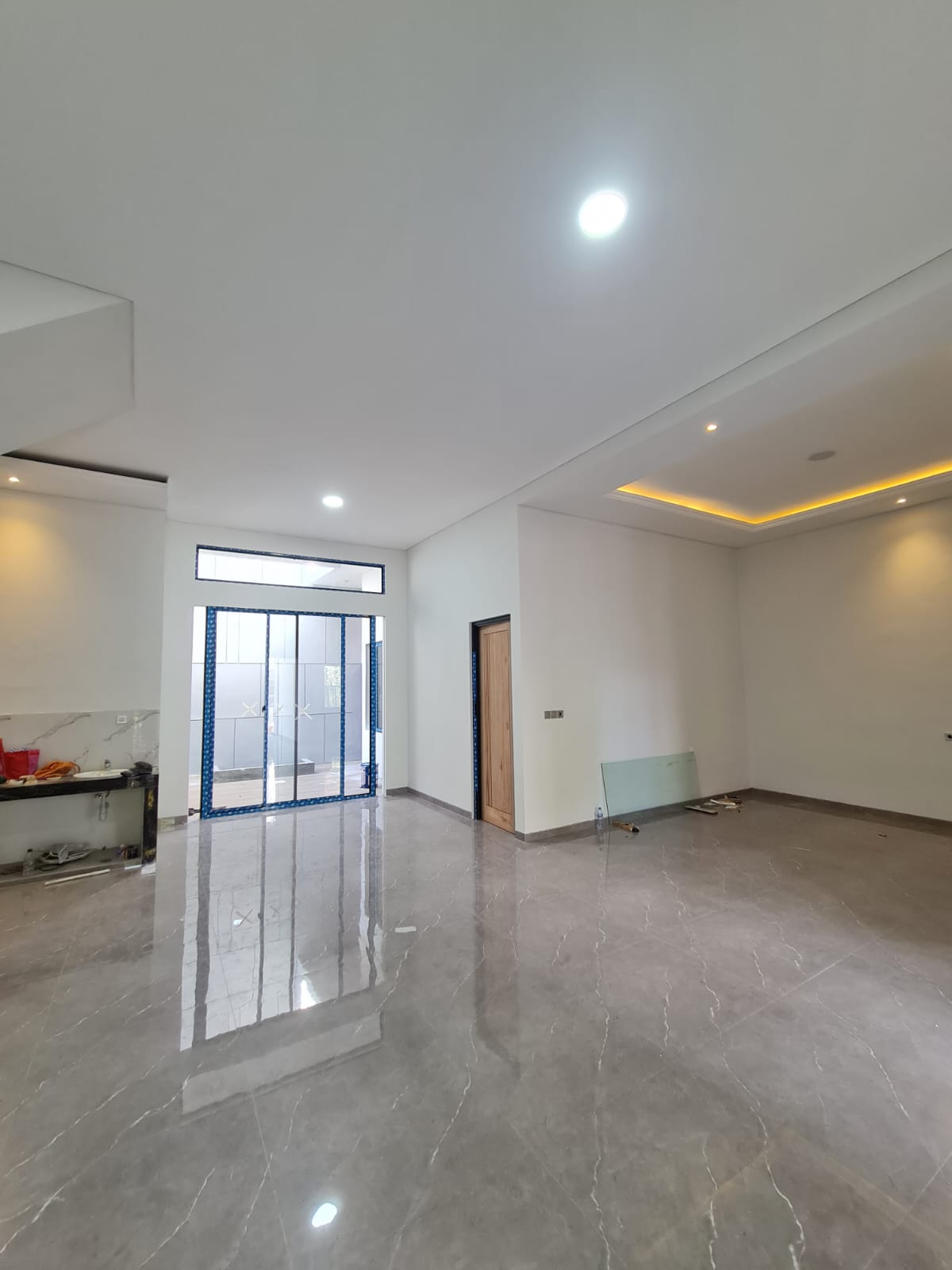 Dijual Rumah Baru Strategis di Dekat Galaxy Mall Surabaya Timur - Thumbnail 2