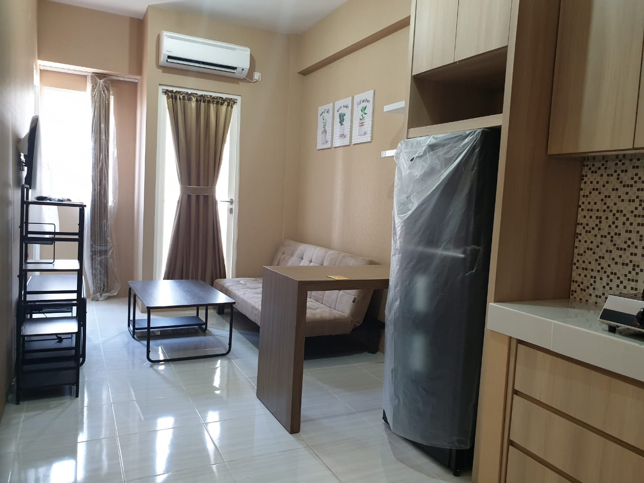 Disewakan Apartemen Puncak Dharmahusada Full Furnished Lokasi Surabaya Timur - Image 1