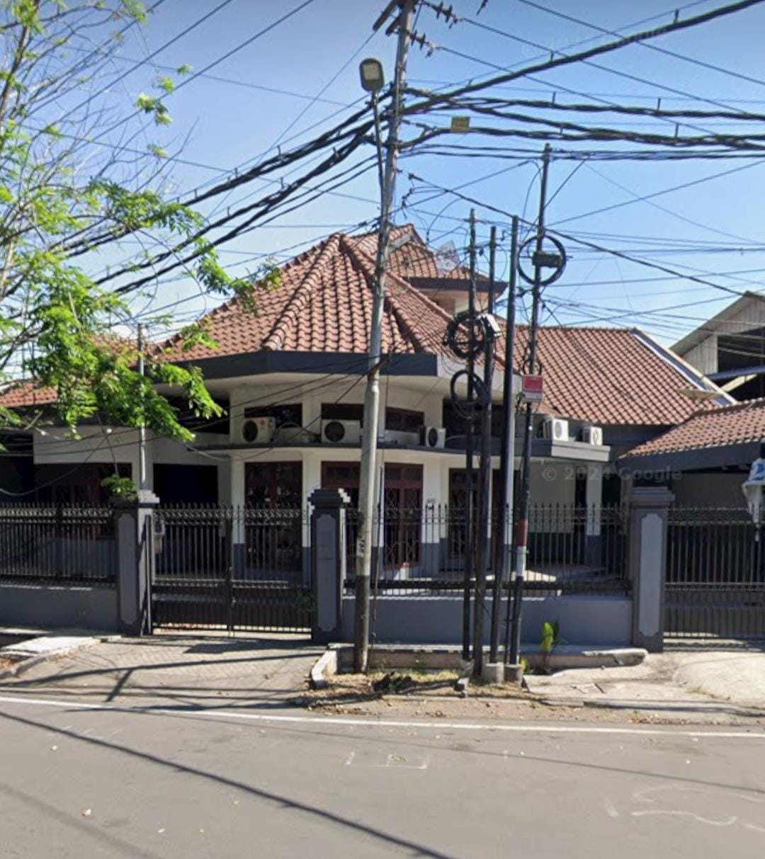 Disewakan Rumah Multifungsi Dekat Pelabuhan Perak Barat Surabaya Utara - Image 1